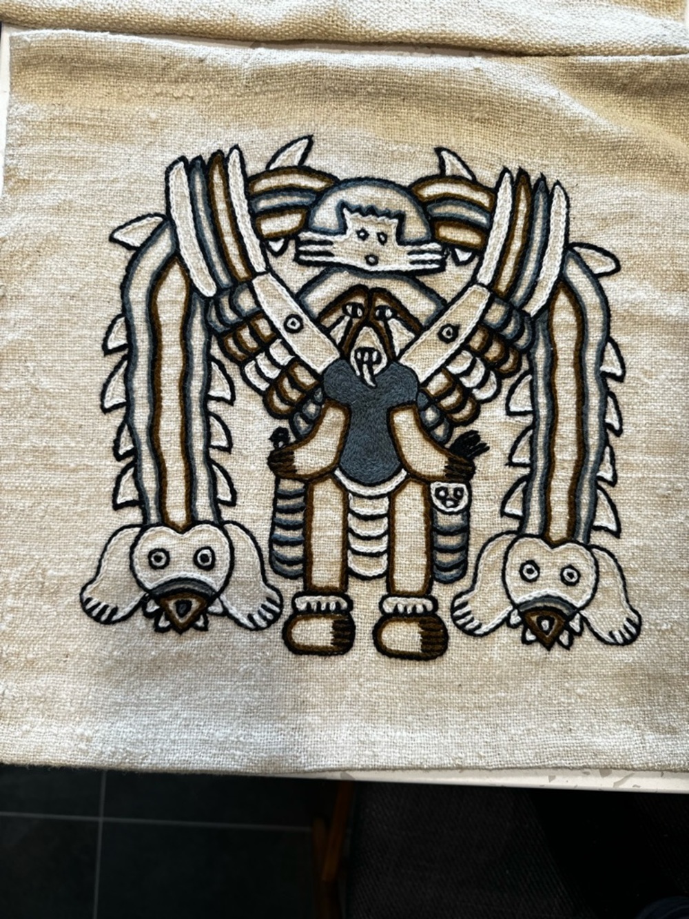 3 wool throw pillow covers: vintage hand embroidered Peruvian - Picture 4 of 7